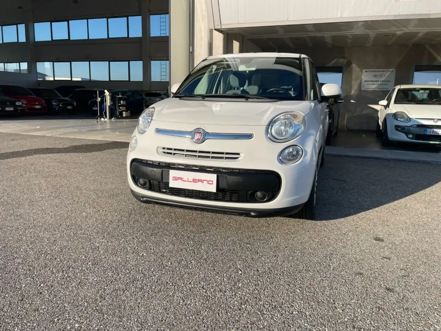 Fiat 500L 1.4 95 CV Lounge Bianco - 1