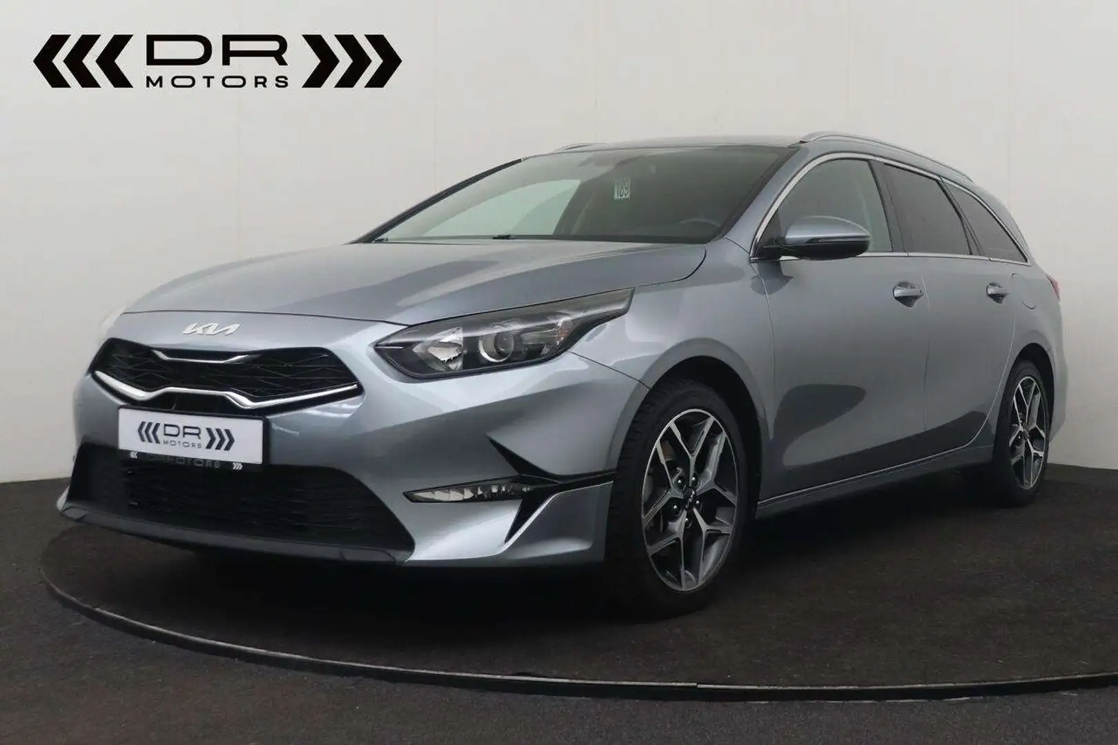 Kia Ceed SW / cee'd SW SPORTSWAGON 1.5T GDI DCT SENSE - NAVI  - KEYLESS - Gris - 1