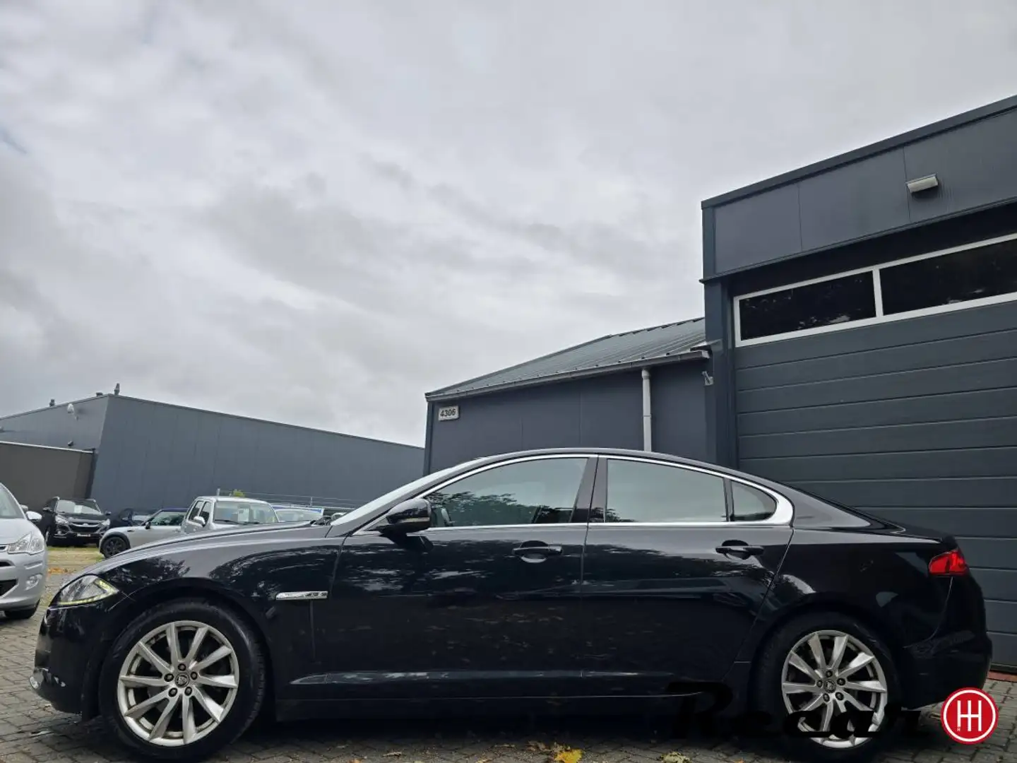 Jaguar XF 2.2D/Automaat/Navi/Leer/Climat/BomVol. Zwart - 2