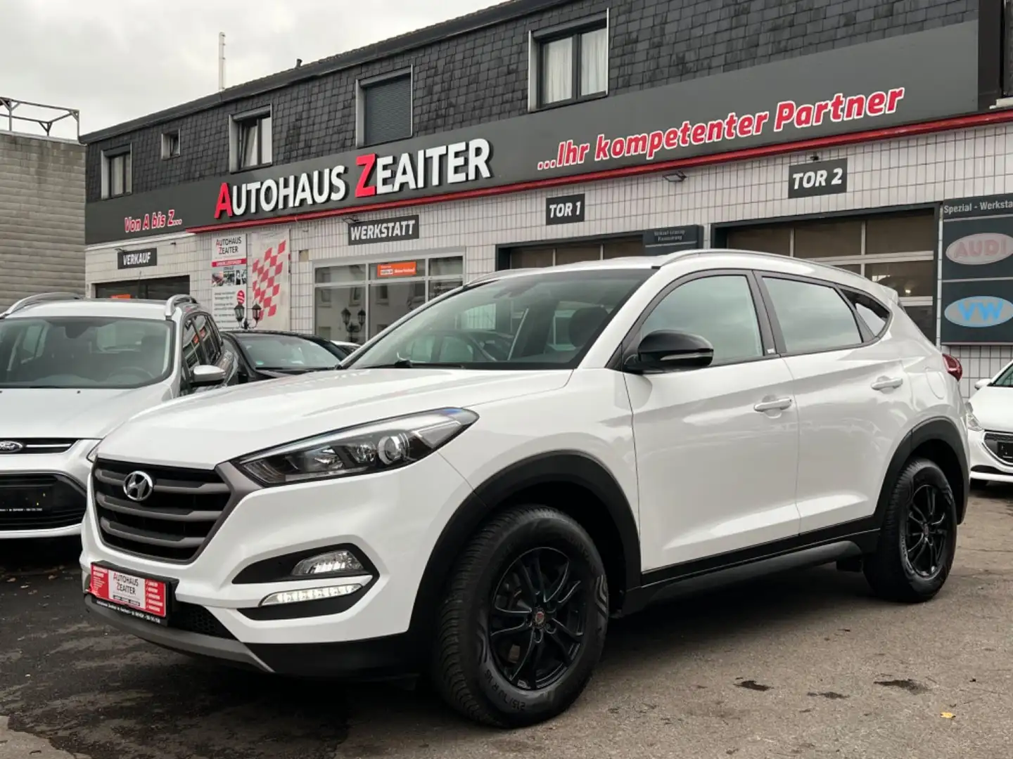 Hyundai TUCSON blue Passion 2WD Bianco - 2
