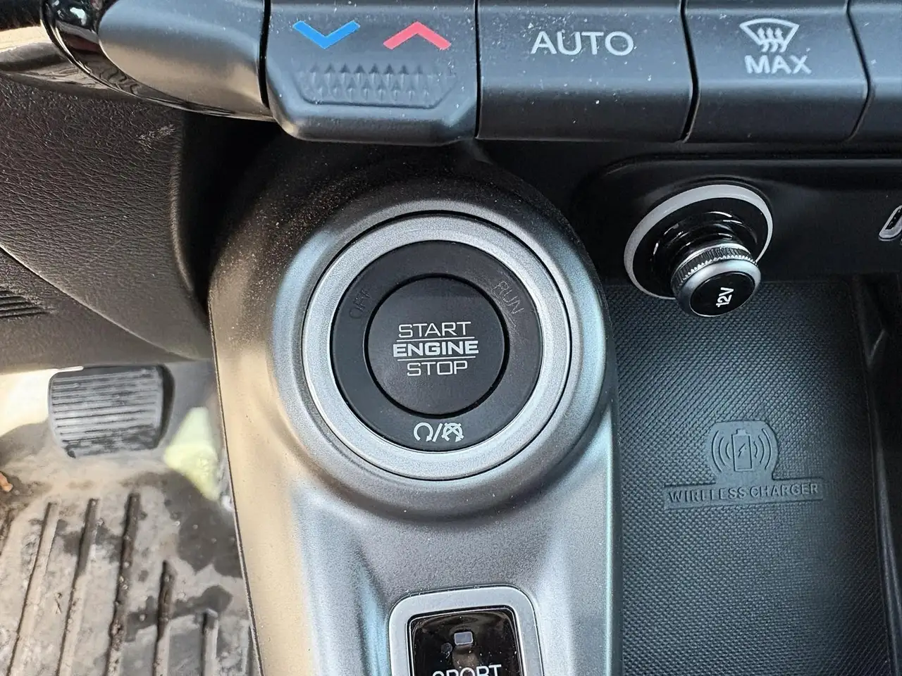 Dodge Hornet снимка Dodge Hornet