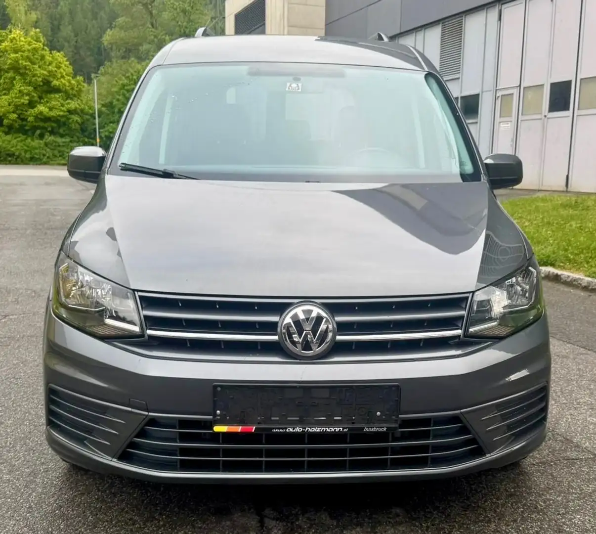 Volkswagen Caddy XTRA BMT 4Motion Grau - 1