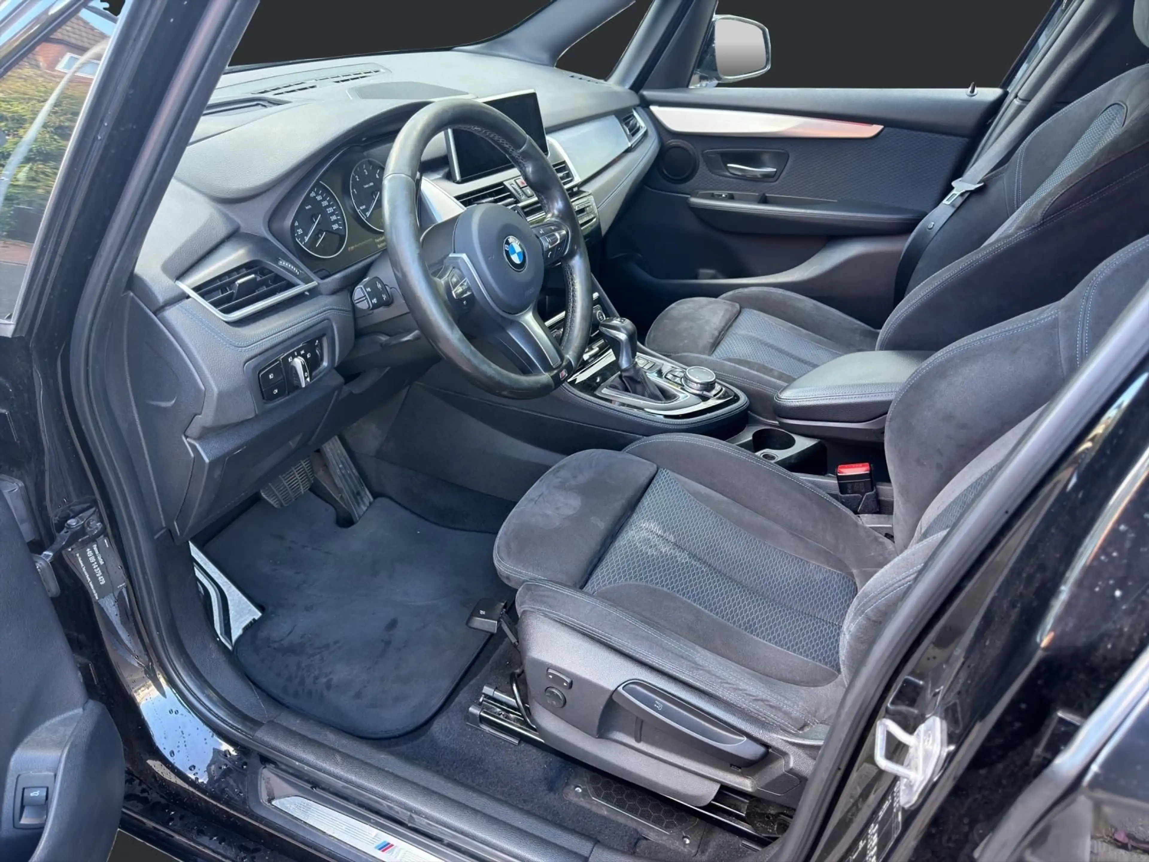 BMW 220 *xDrive*M-Sport*HeadUp*7Sitzer* — photo 10