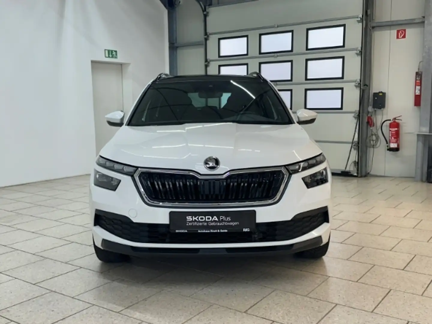 Skoda Kamiq 1.0 TSI DSG Style ACC Navi Smartlink SHZ Weiß - 2