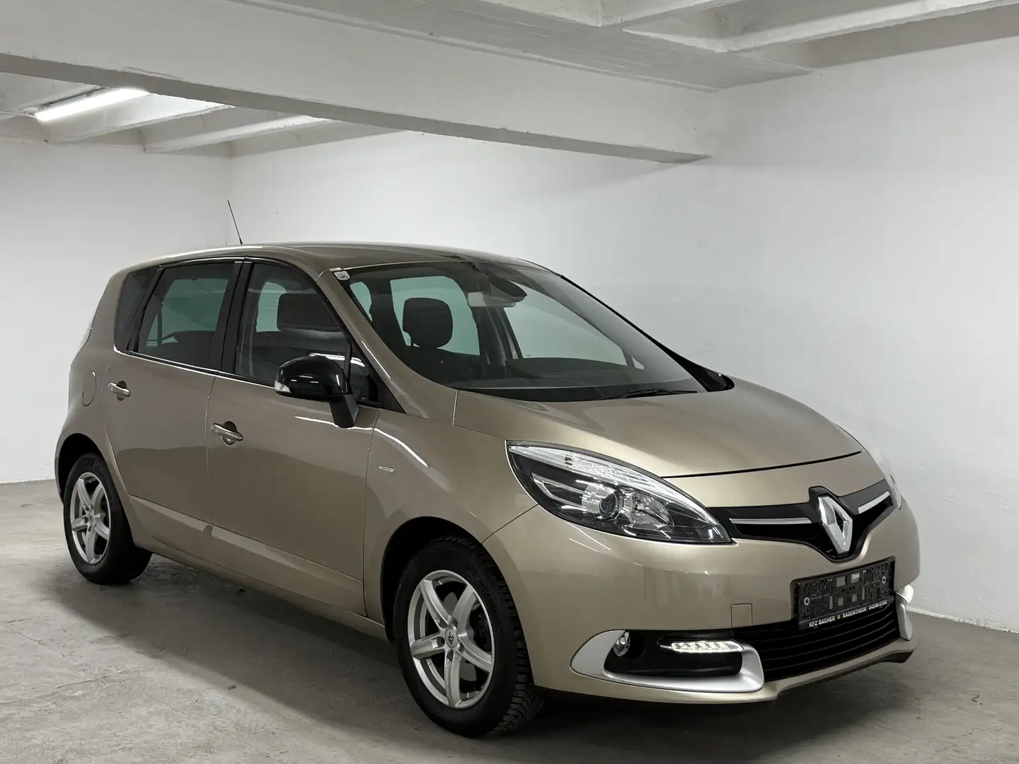 Renault Scenic Scénic Energy TCe 115 Limited / 1 BESITZ / - 1