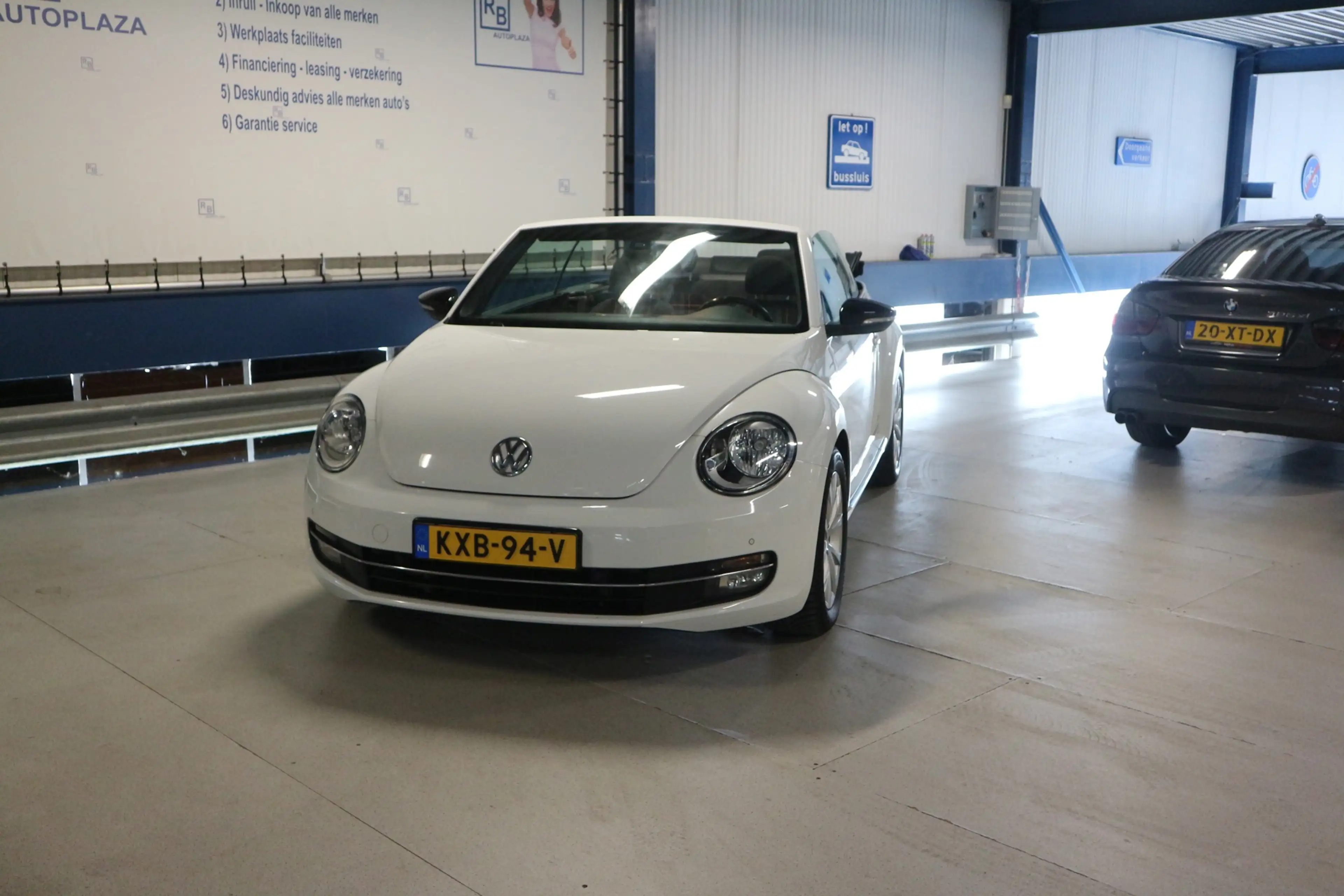 Volkswagen Beetle Cabriolet 1.2 TSI Exclusive Series CLUB EDITIE/ ST — photo 7