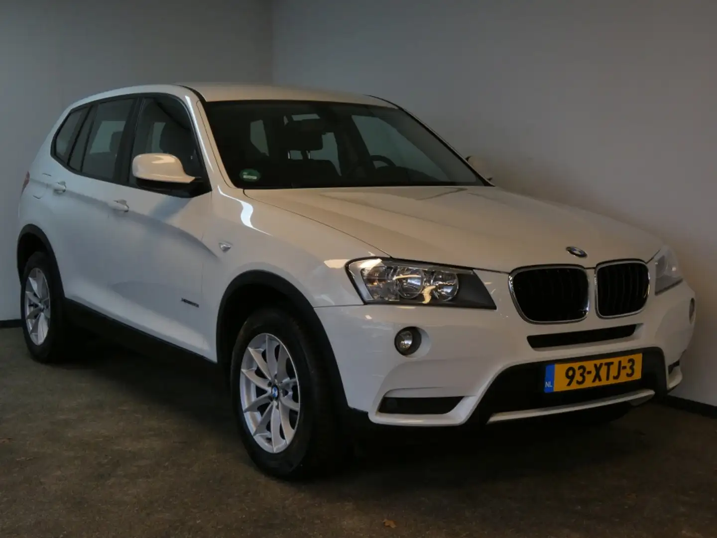BMW X3 xDrive20i Executive Nwe APK NAVI Wit - 2