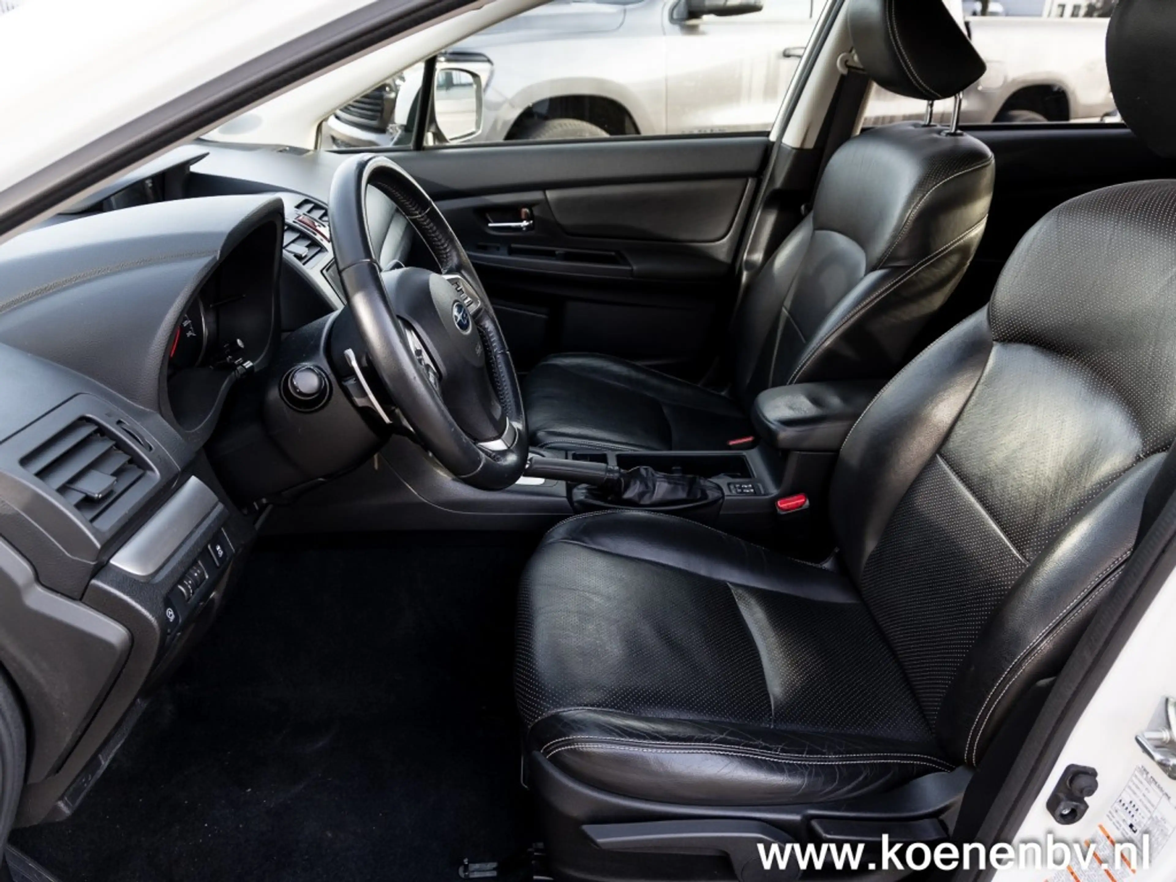 Subaru XV 2.0i Luxury AWD automaat CLIMA / LEER / TREKHAAK — photo 15