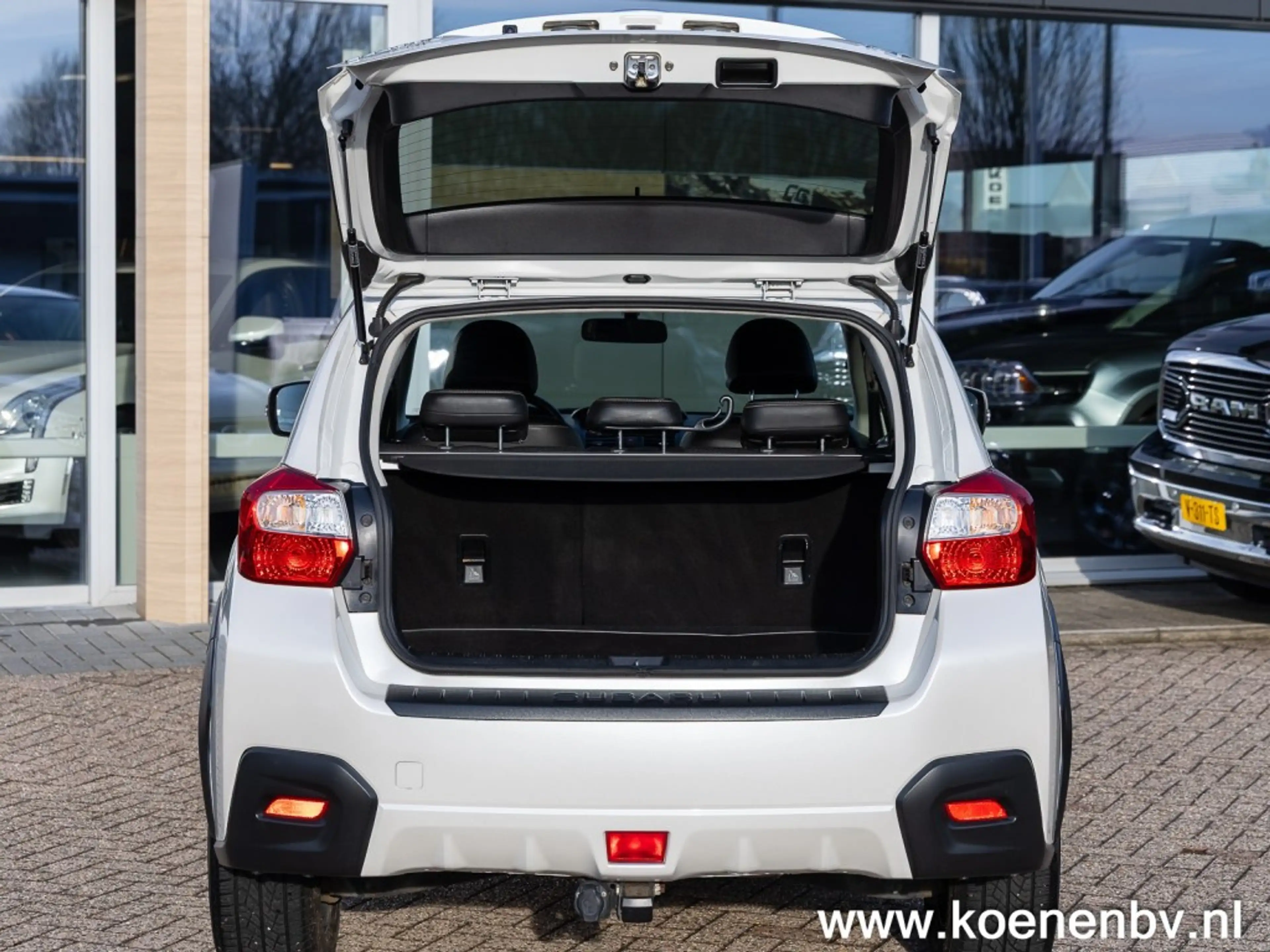 Subaru XV 2.0i Luxury AWD automaat CLIMA / LEER / TREKHAAK — photo 11
