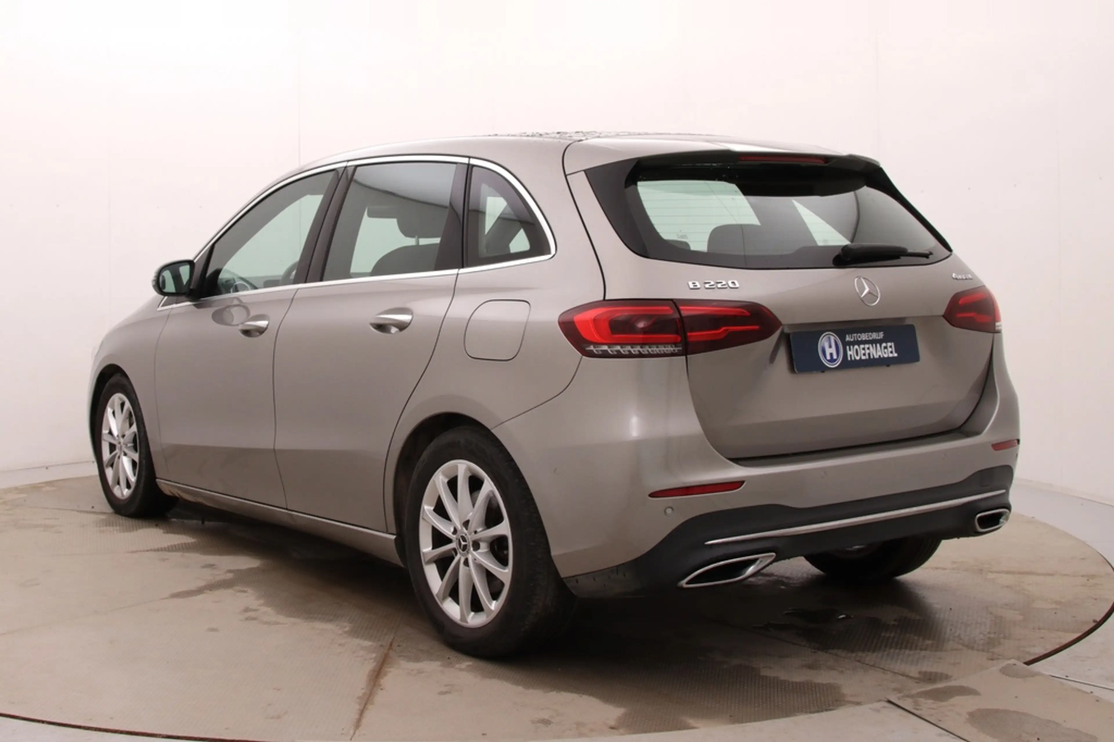 Mercedes-Benz B 220 4MATIC | Automaat | Adaptive cruise | Navigatie | — photo 8