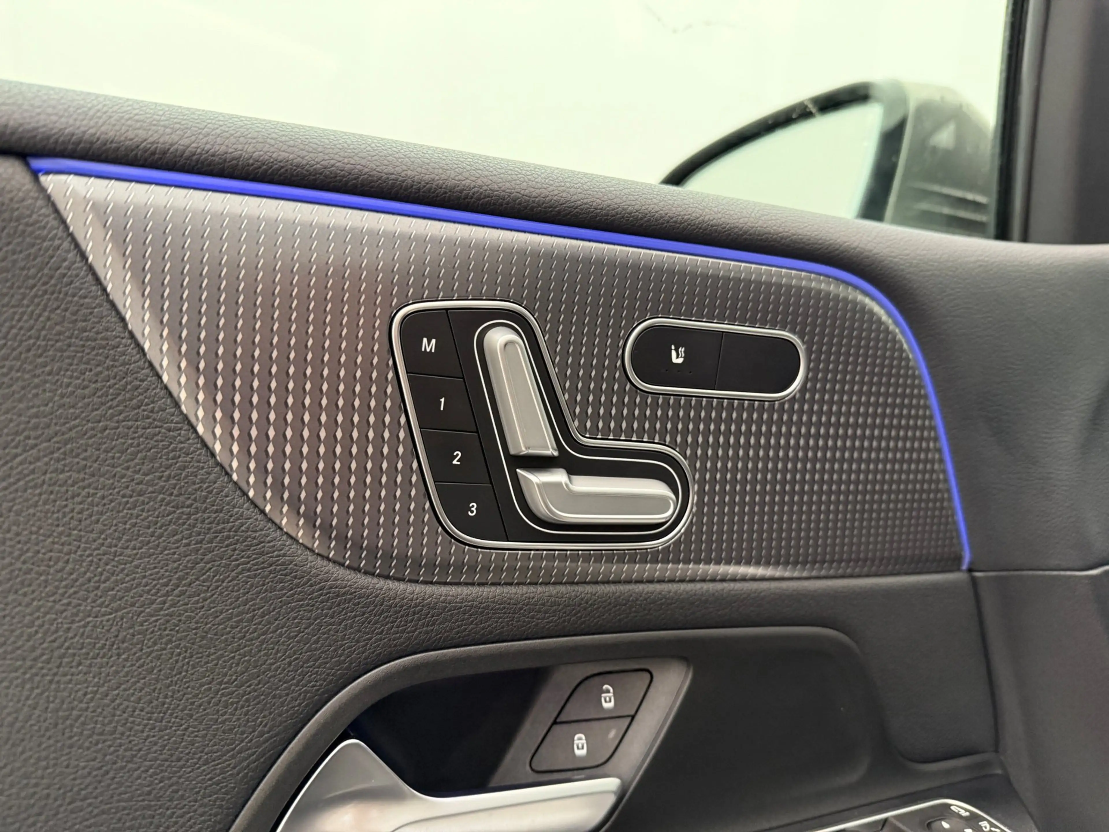 Mercedes-Benz B 220 4MATIC | Automaat | Adaptive cruise | Navigatie | — photo 16