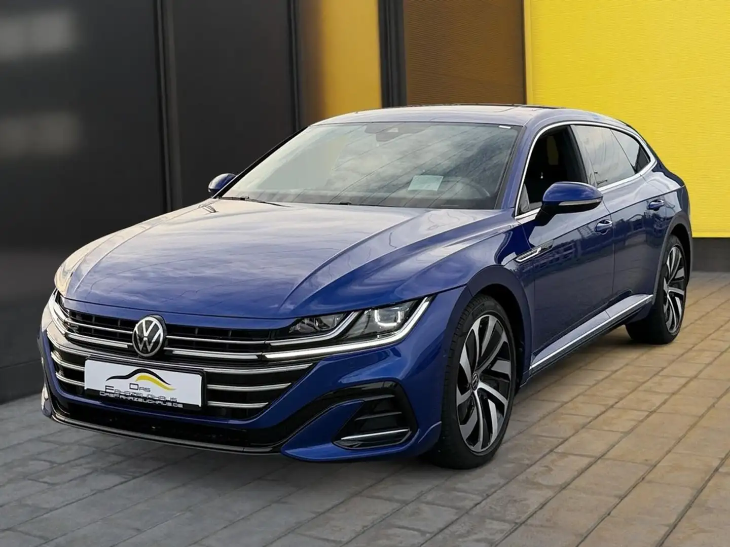 Volkswagen Arteon Shooting Brake+R-Line+ACC+Pano Azul - 1