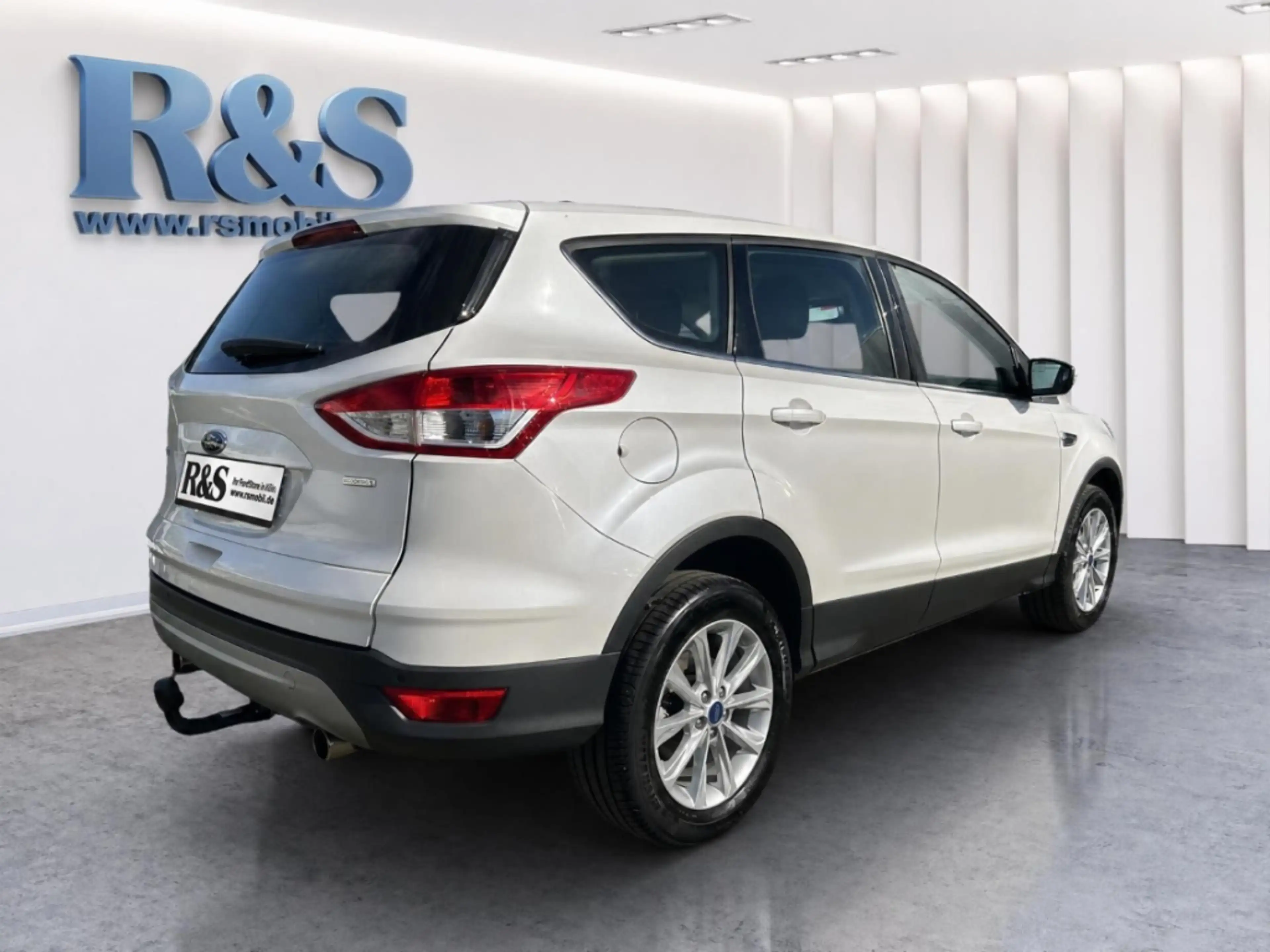 Ford Kuga Titanium+AHK+Kamera+BLIS+Navi+Klima+CD — photo 8