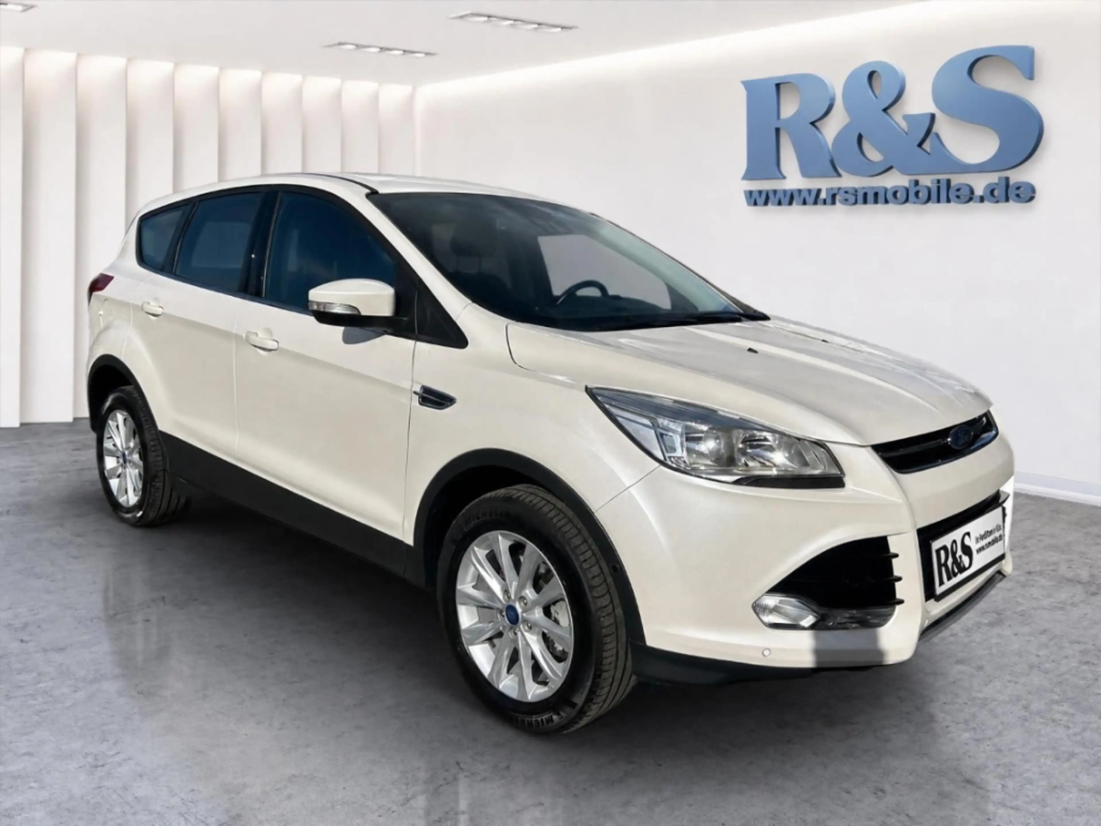 Ford Kuga Titanium+AHK+Kamera+BLIS+Navi+Klima+CD — photo 10