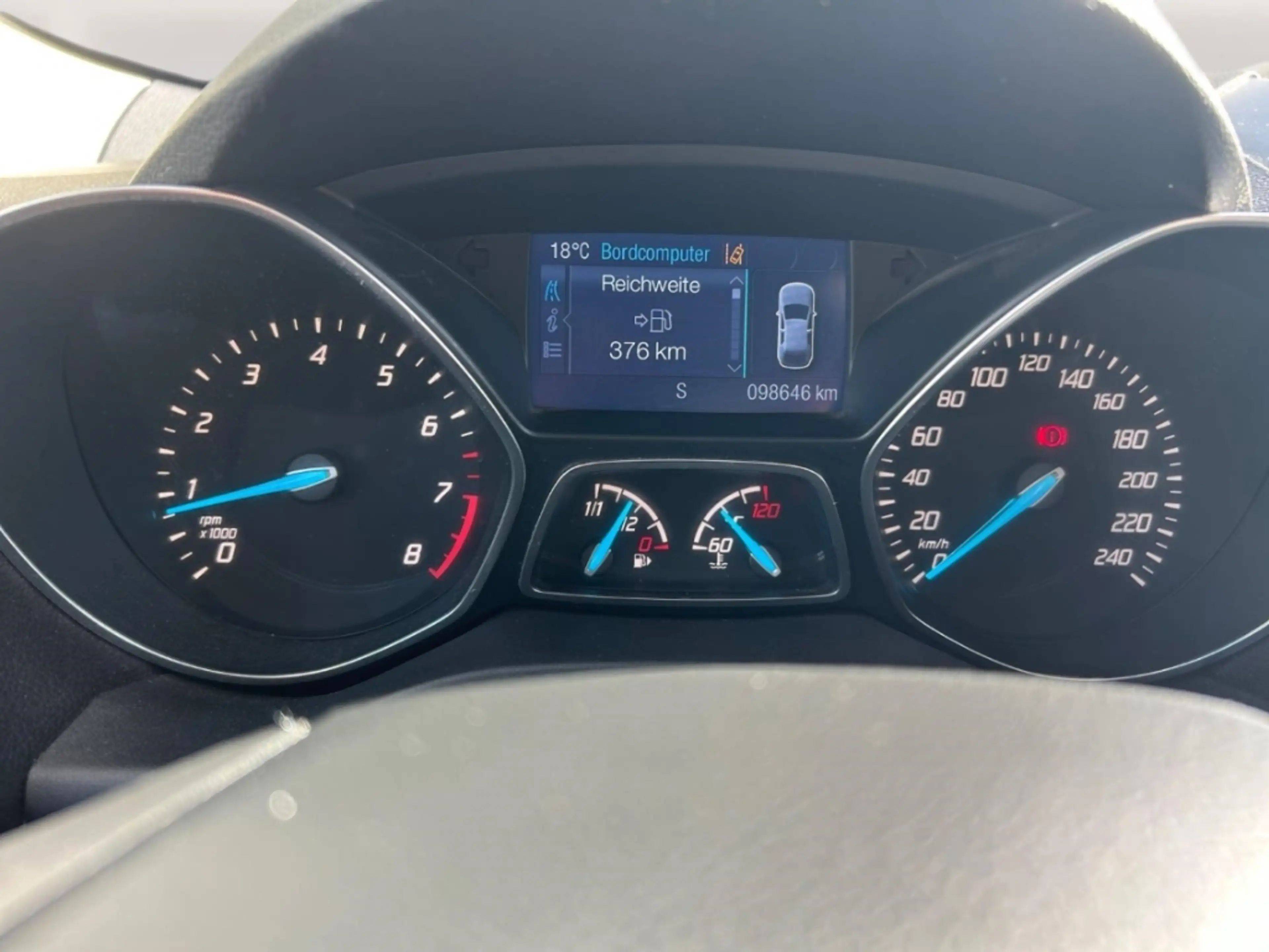 Ford Kuga Titanium+AHK+Kamera+BLIS+Navi+Klima+CD — photo 19