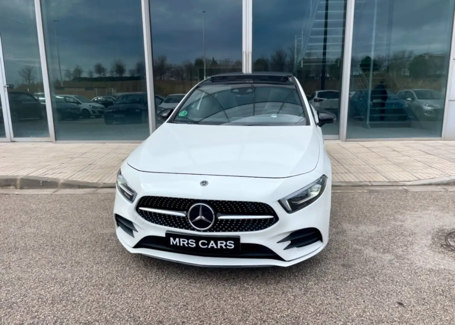Mercedes-Benz A 220 7G-DCT Blanco - 2