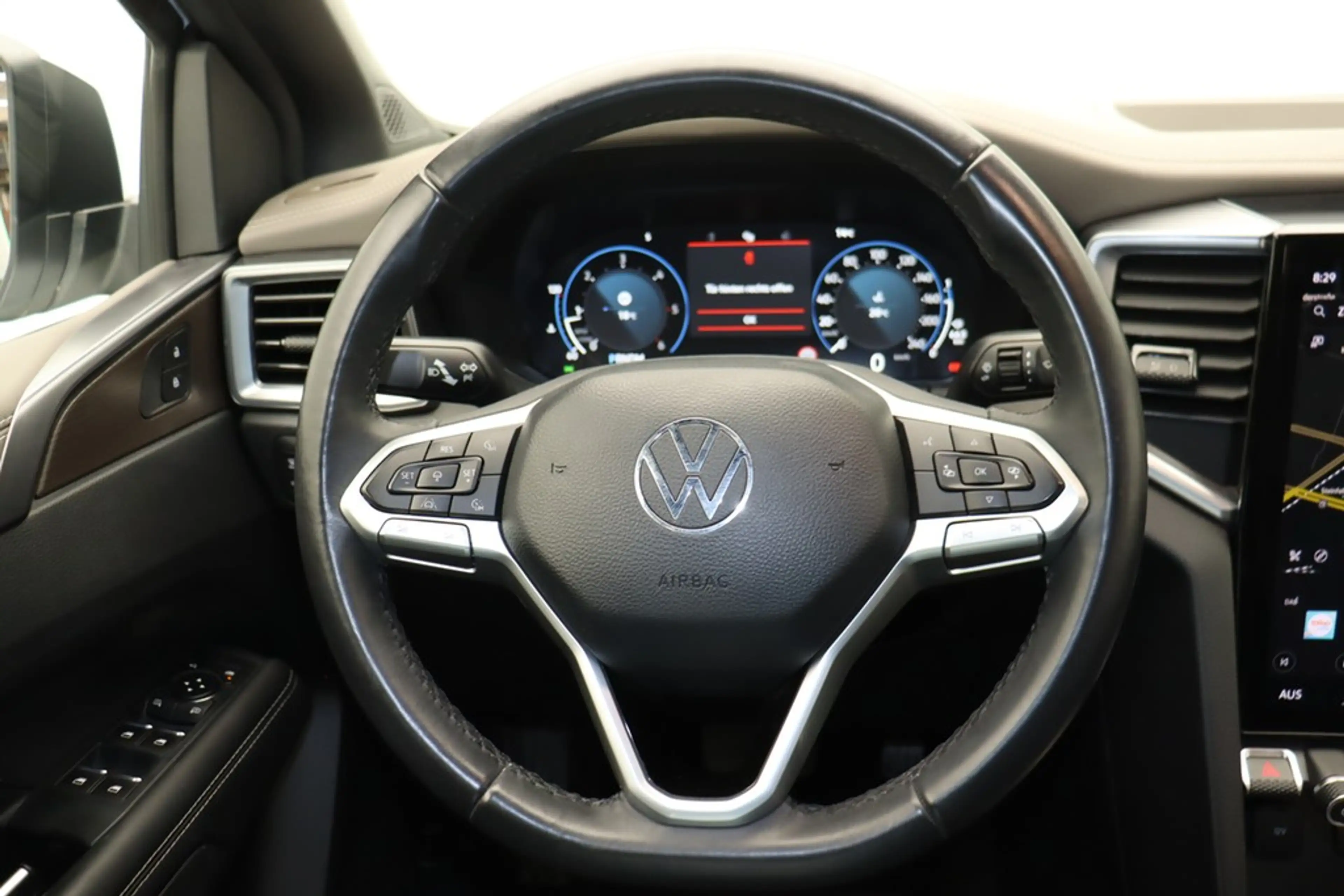 Volkswagen Amarok 2.0 TDI 4Motion Style Matrix Navi ACC — photo 15