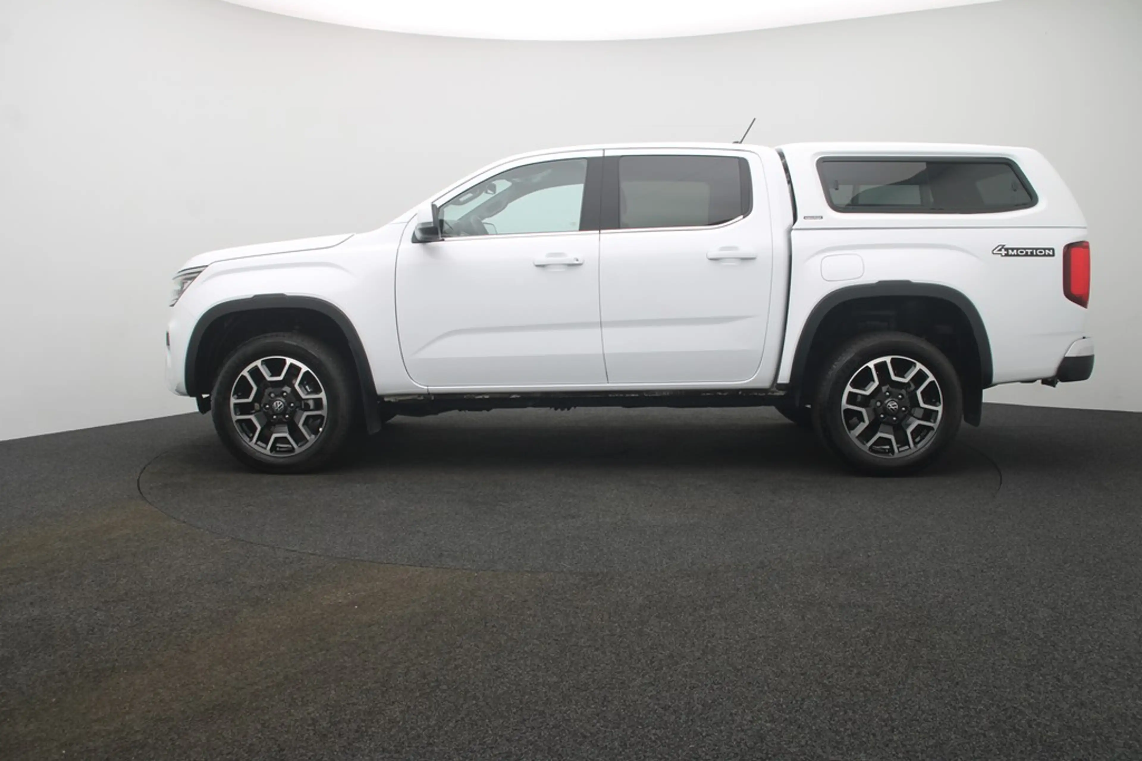 Volkswagen Amarok 2.0 TDI 4Motion Style Matrix Navi ACC — photo 2