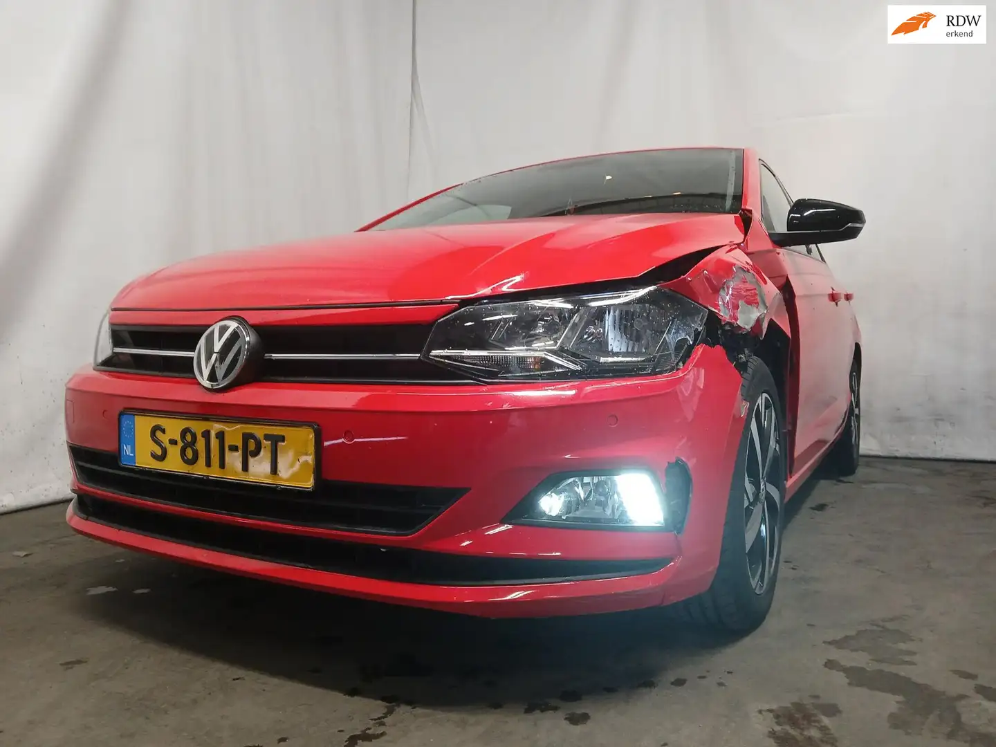 Volkswagen Polo 1.0 MPI Trendline SCHADEAUTO!! Rood - 1