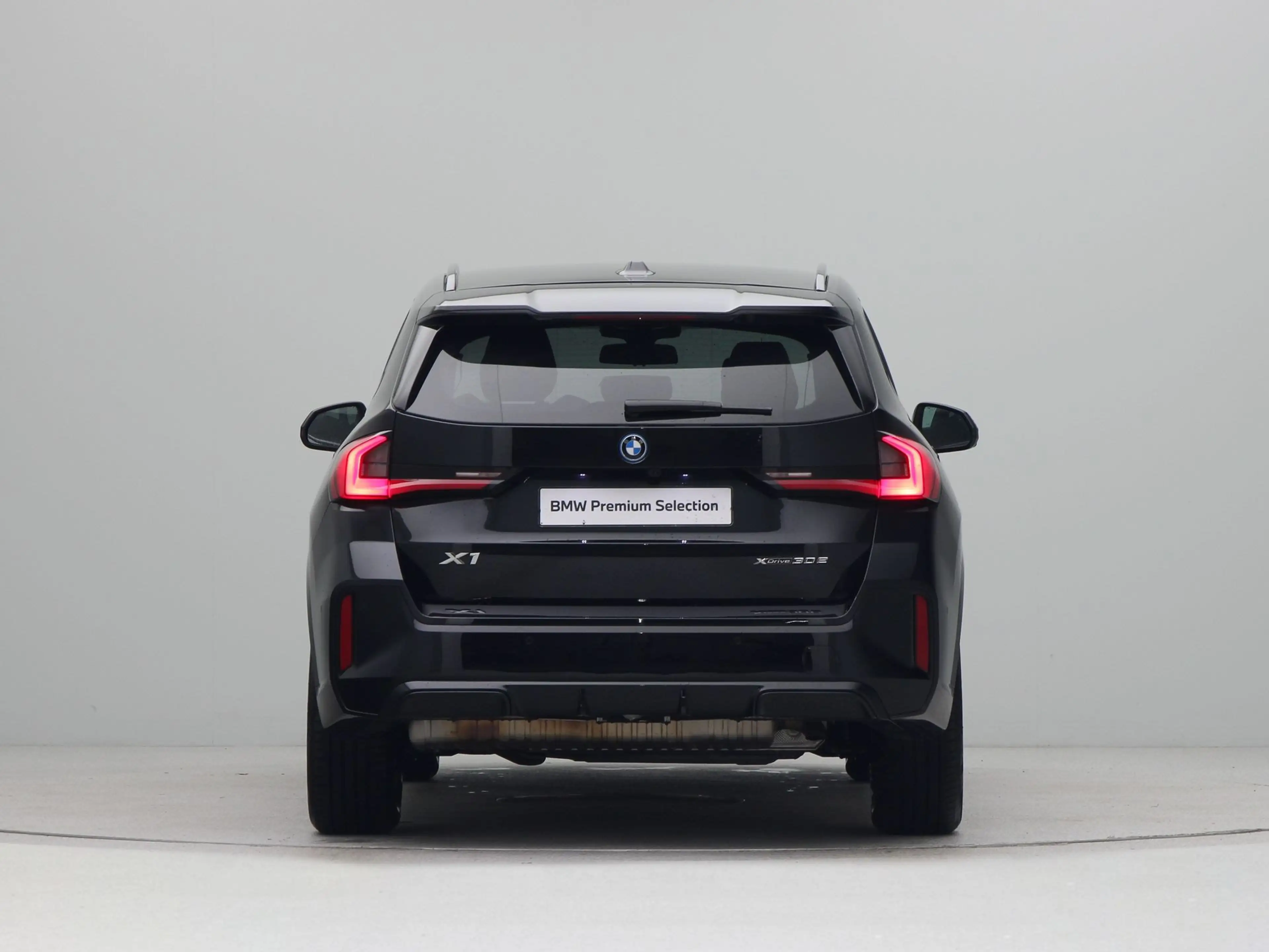 BMW X1 xDrive30e — photo 10