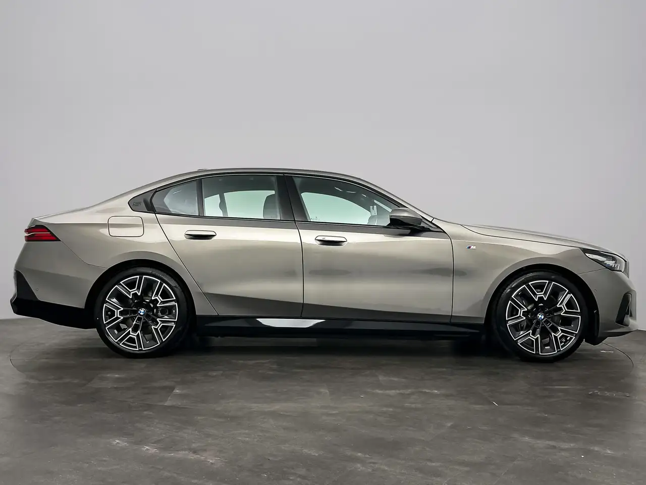 BMW i5 2026 — фото 7