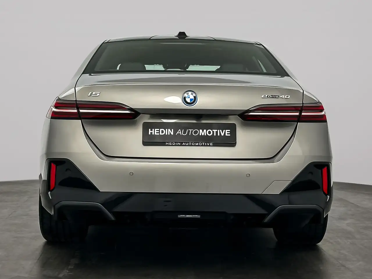 BMW i5 2026