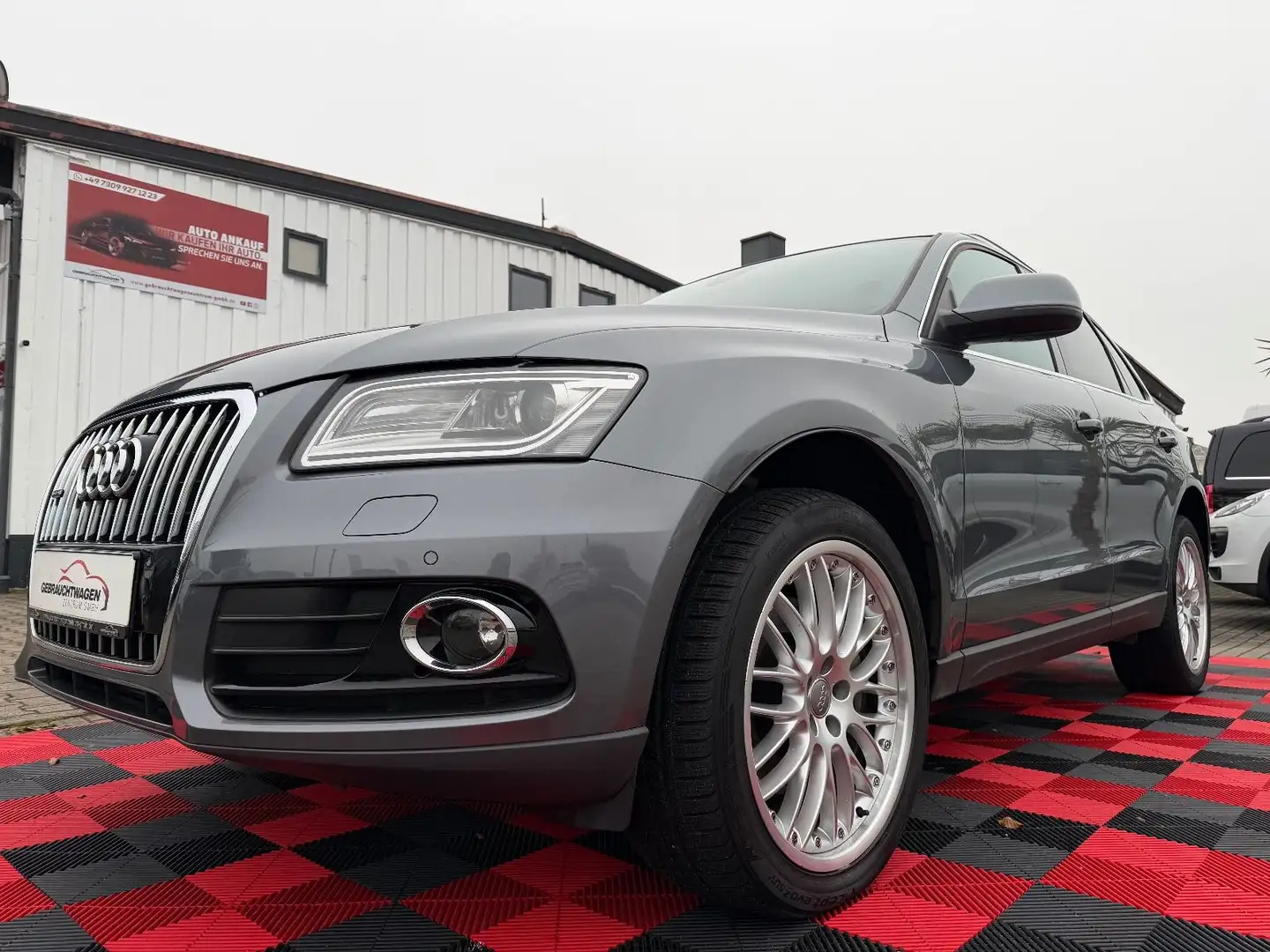 Audi Q5 3.0 TDI quattro*Pano*Leder*Bi-Xenon* Gris - 1