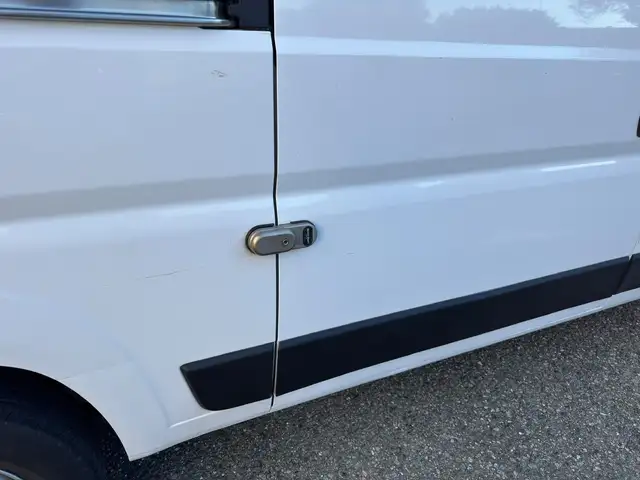 Fiat Ducato view 8