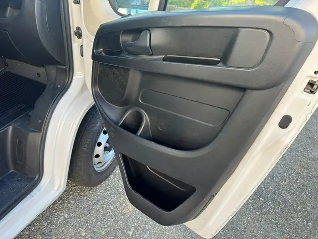 Fiat Ducato view 17