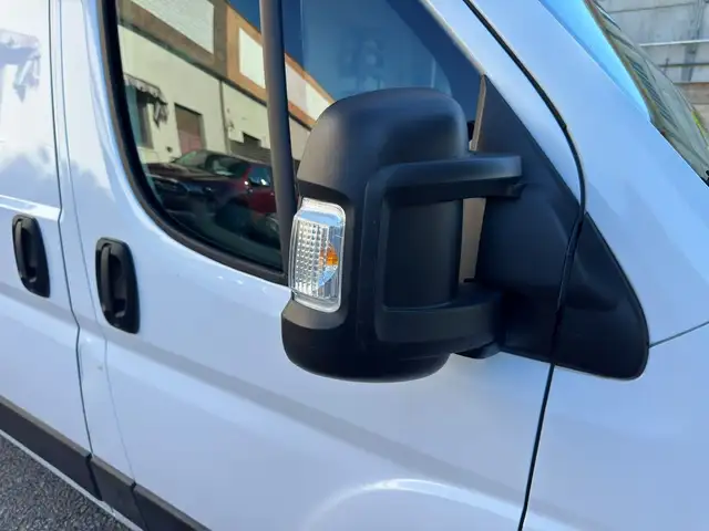 Fiat Ducato view 13
