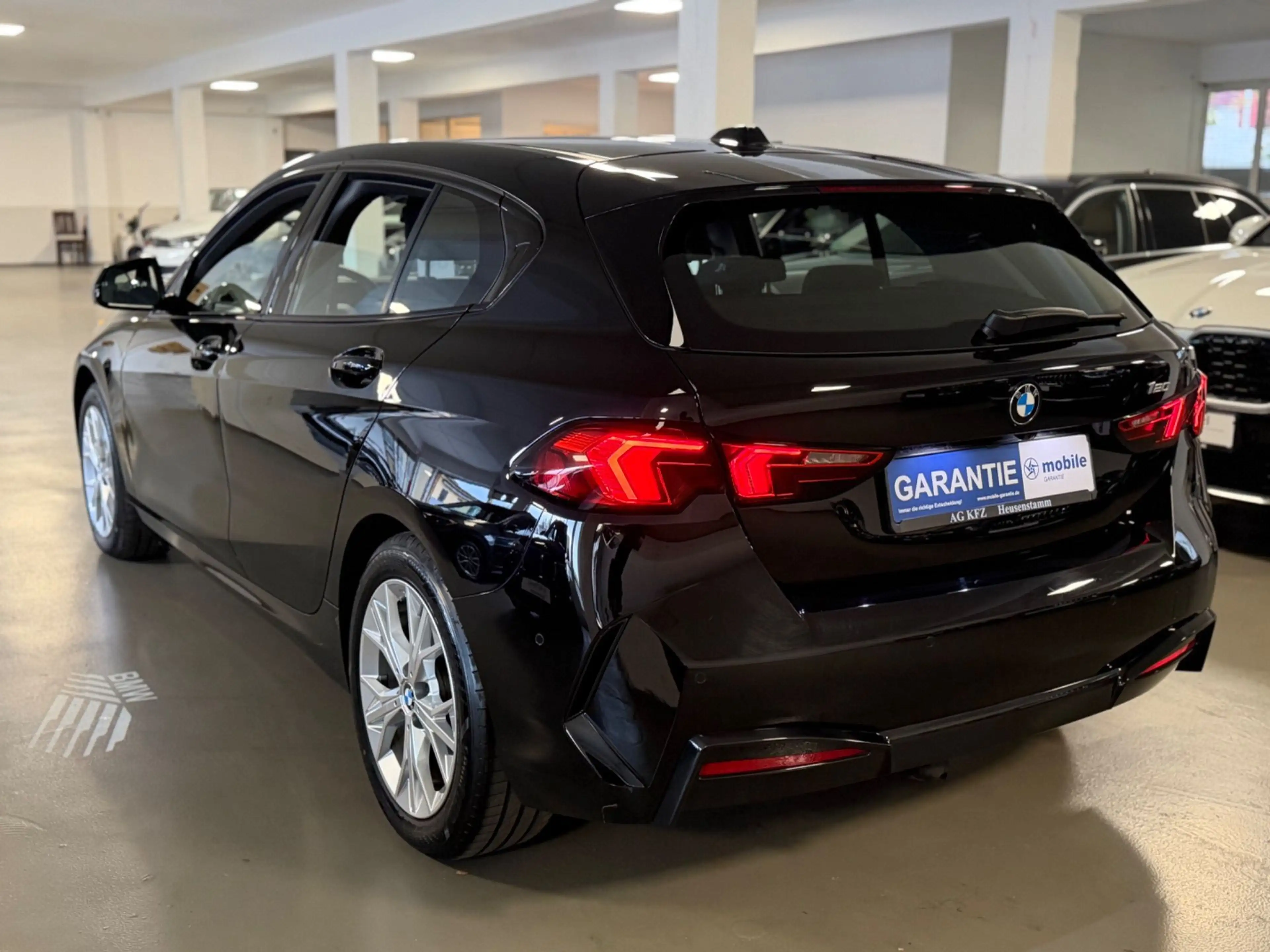 BMW 120 MASSAGE/AHK/360°CAM/HUD/ACC/LED — photo 8