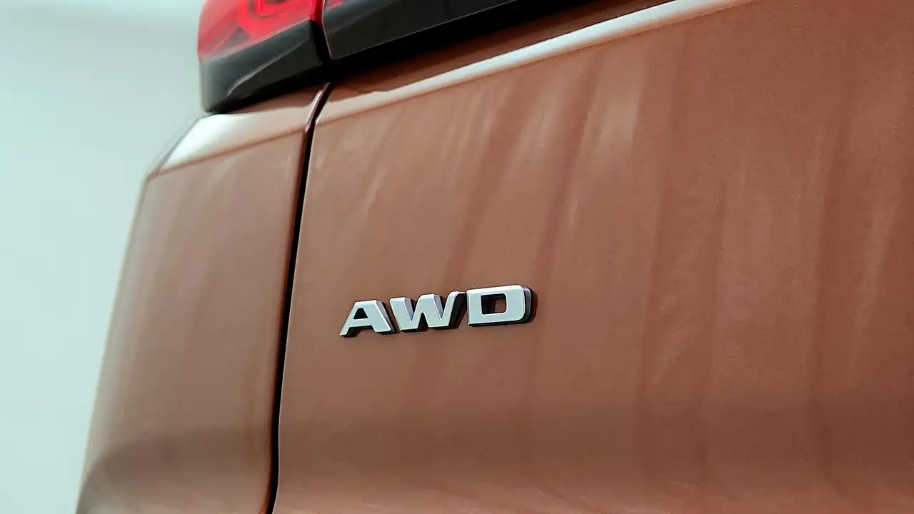Cadillac XT4 снимка Cadillac XT4