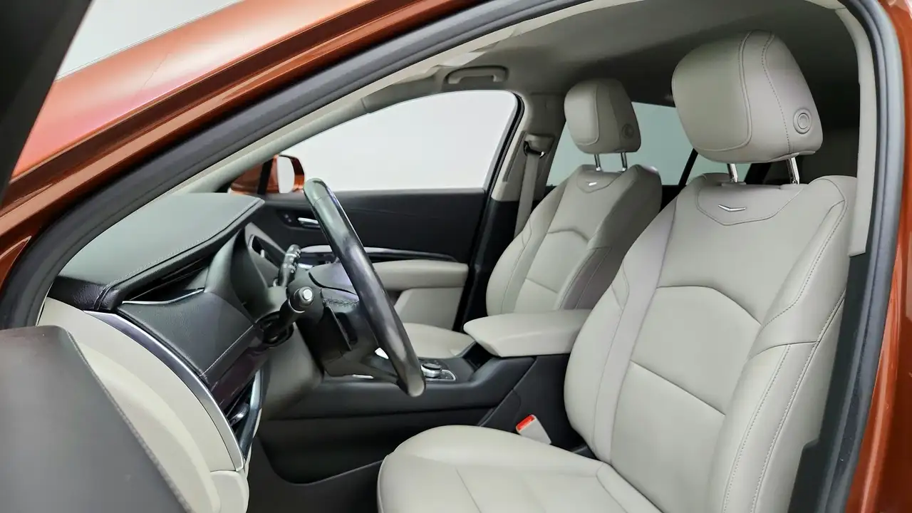 Cadillac XT4 снимка Cadillac XT4