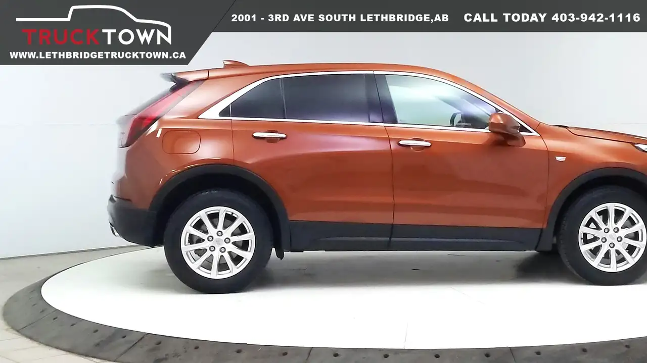 Cadillac XT4 снимка Cadillac XT4