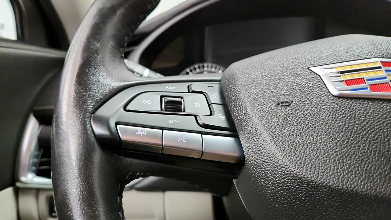 Cadillac XT4 снимка Cadillac XT4