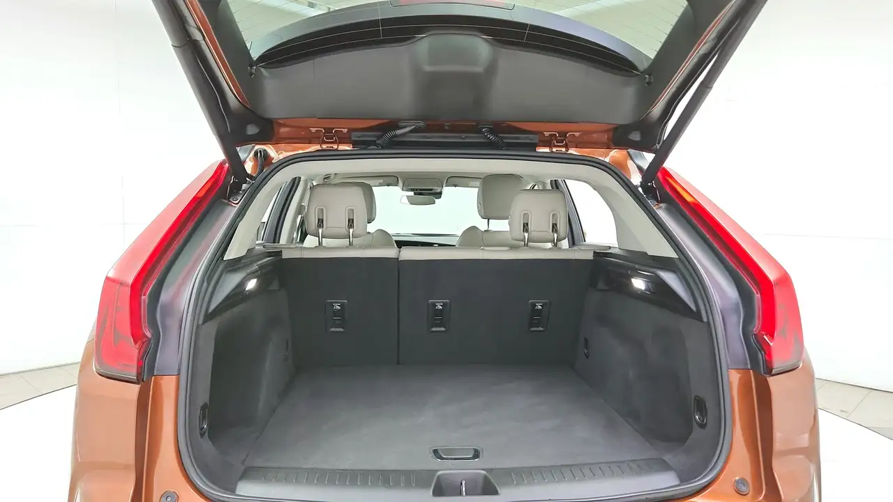 Cadillac XT4 снимка Cadillac XT4