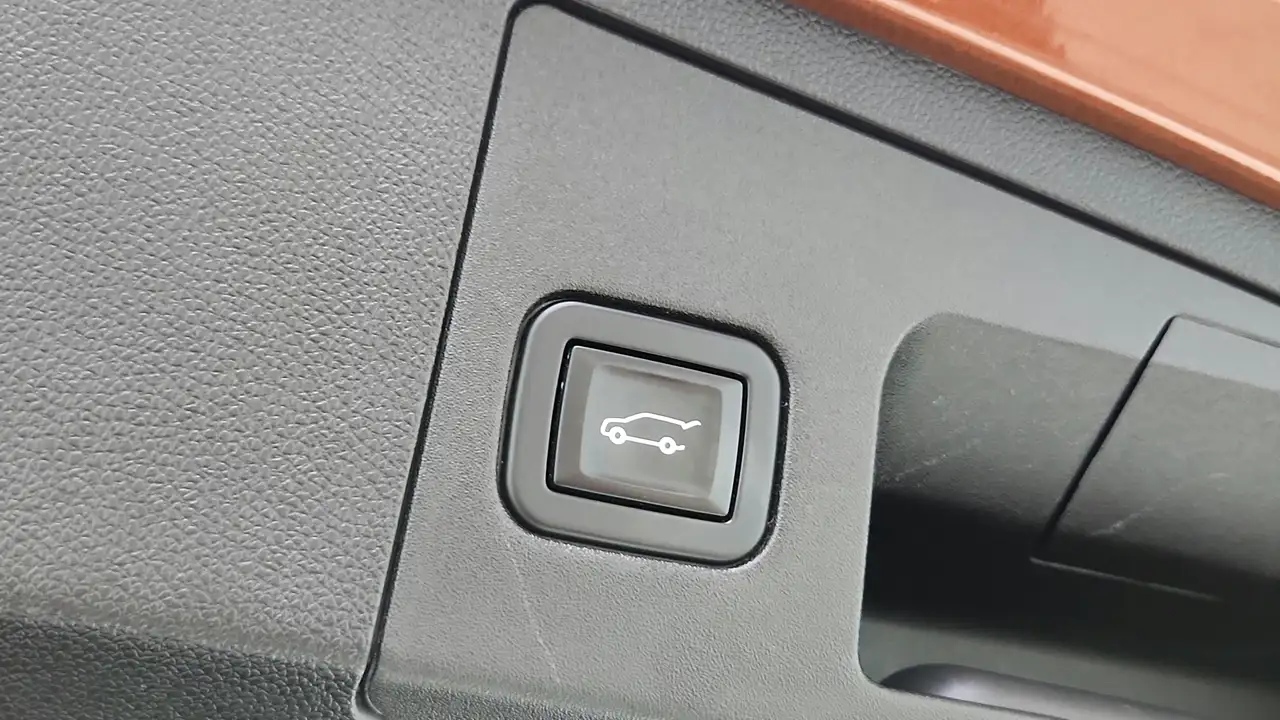 Cadillac XT4 снимка Cadillac XT4