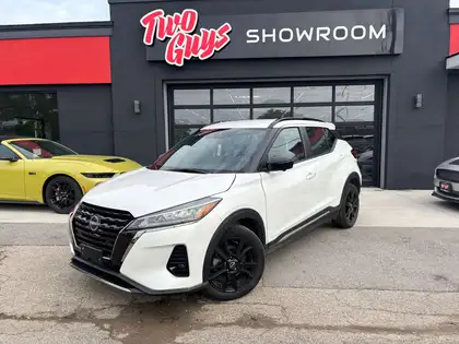 White 2024 Nissan Kicks SUV / Crossover Front-Wheel Drive Automatic