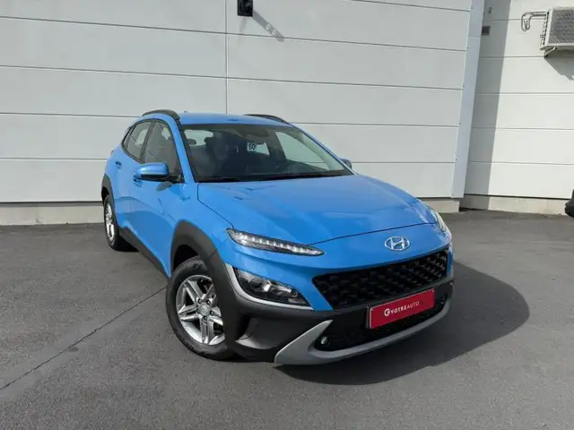 Hyundai Kona view 3