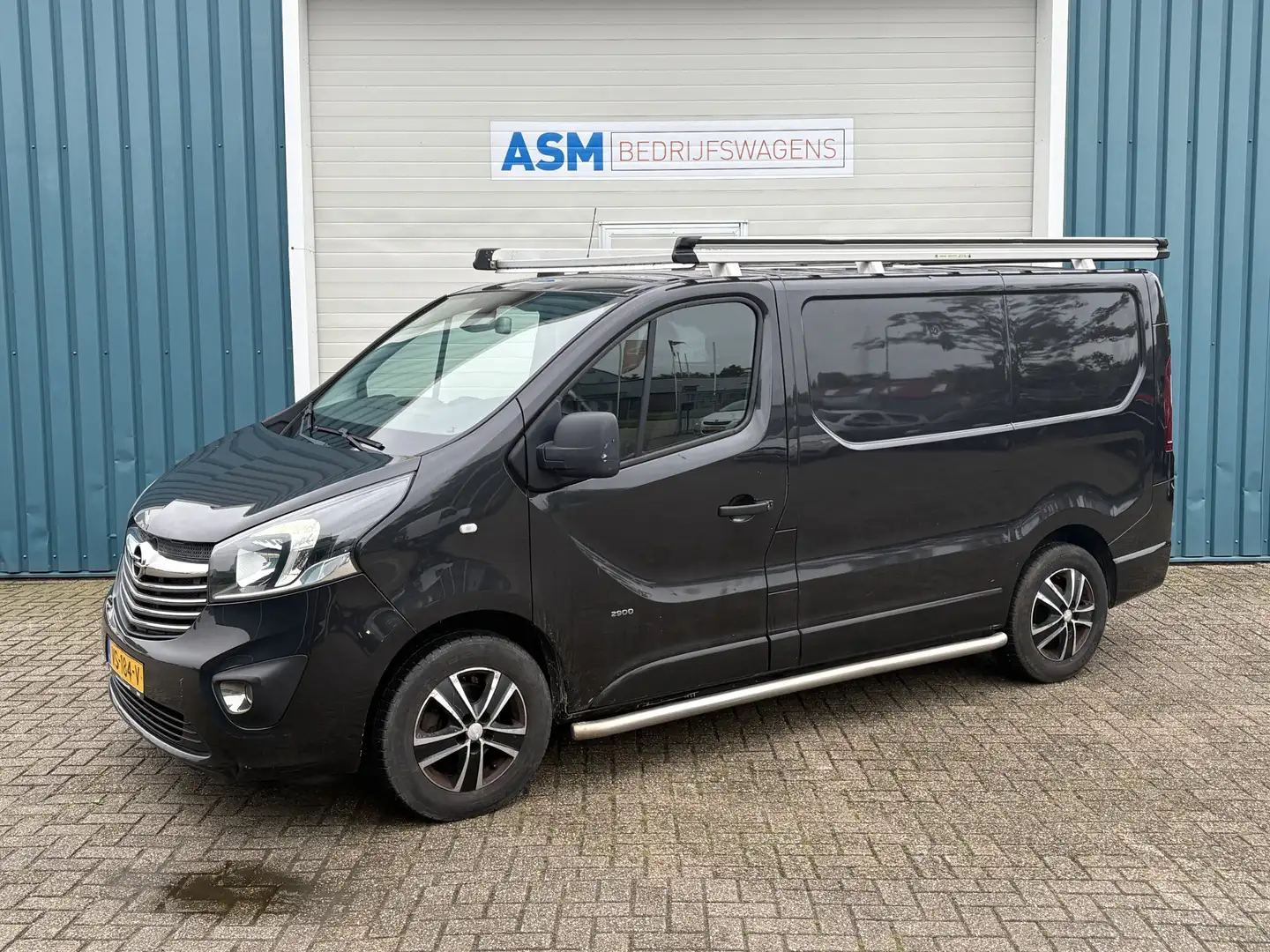 Opel Vivaro 1.6 141Pk CDTI L1H1 Edition EcoFlex / Cruise / Nav Zwart - 1