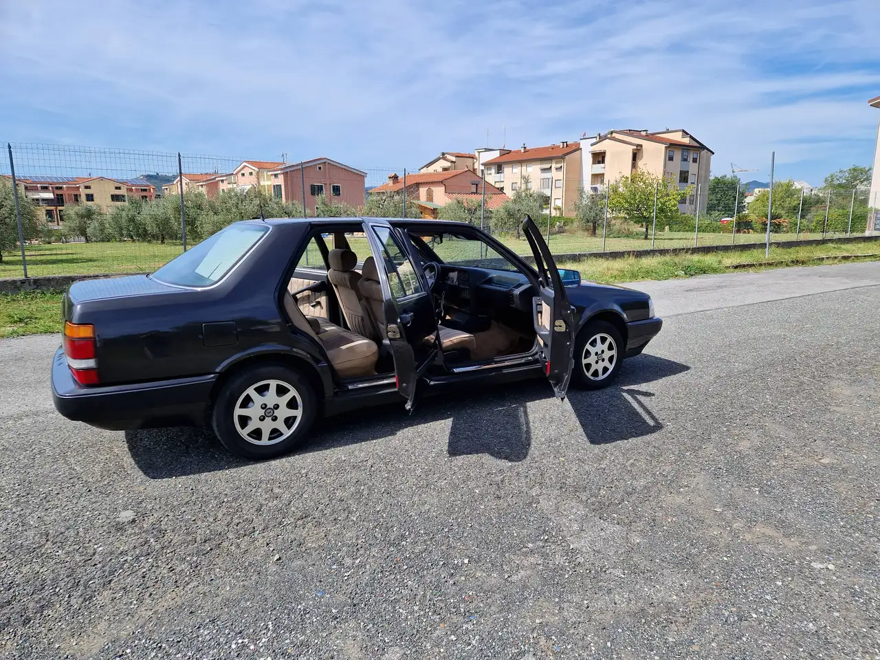 Lancia Thema 2.4 tds, foto 1