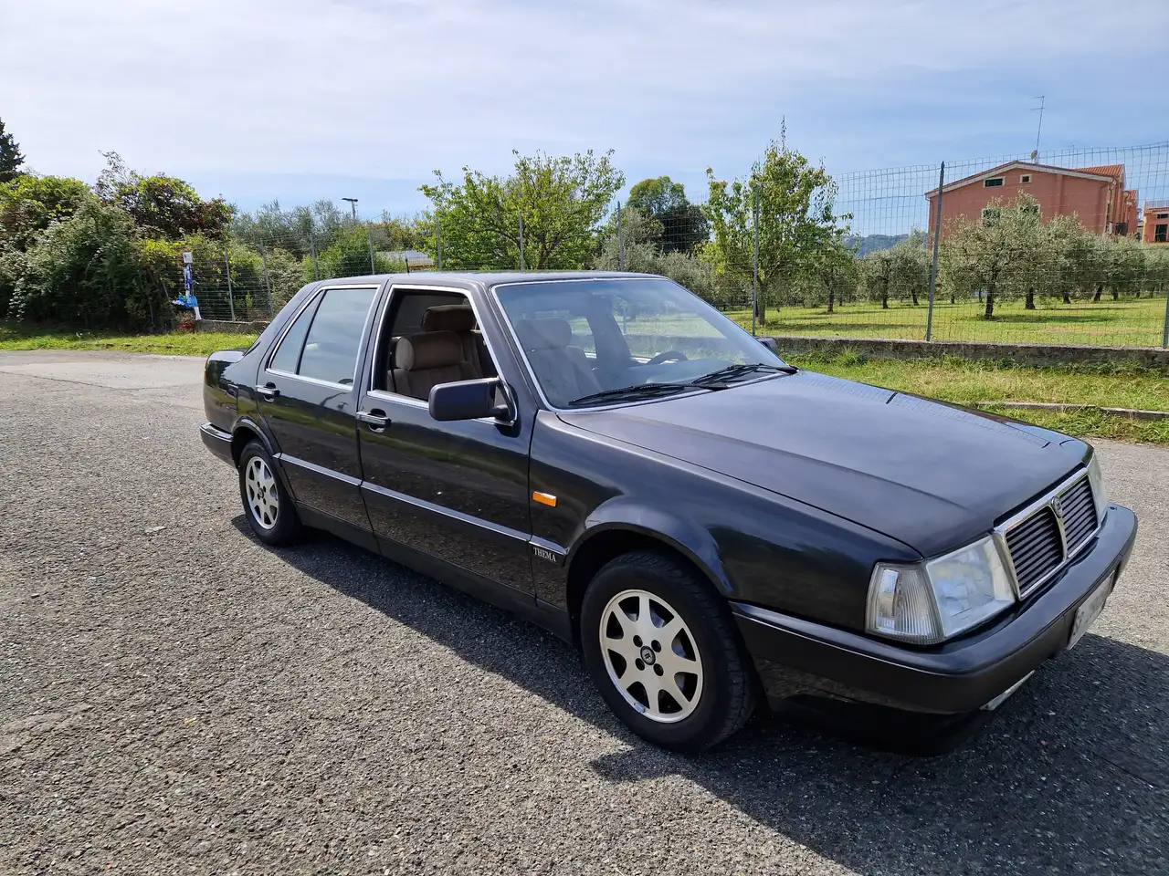 Lancia Thema 2.4 tds, foto 4
