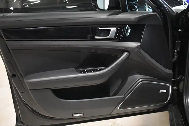 Porsche Panamera 4 E-H //Sport Turinsmo //PPF //Sport Chrono Ansicht 20