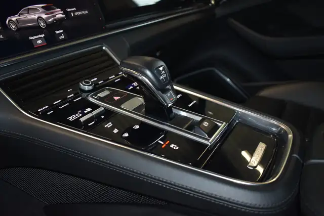 Porsche Panamera 4 E-H //Sport Turinsmo //PPF //Sport Chrono Ansicht 23