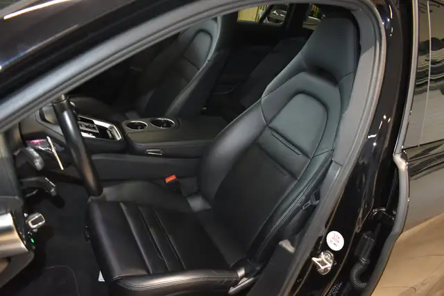 Porsche Panamera 4 E-H //Sport Turinsmo //PPF //Sport Chrono Ansicht 24