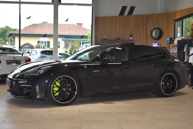 Porsche Panamera 4 E-H //Sport Turinsmo //PPF //Sport Chrono Ansicht 1