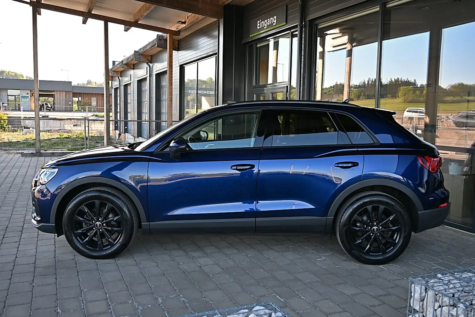 Audi Q3 35 TDI intense S-tronic ACC, AHK schwenkbar, LE... Blau - 2