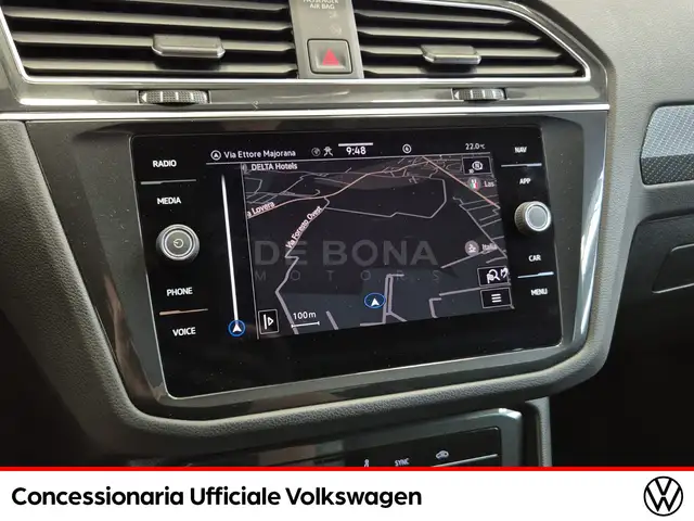 Volkswagen Tiguan view 14