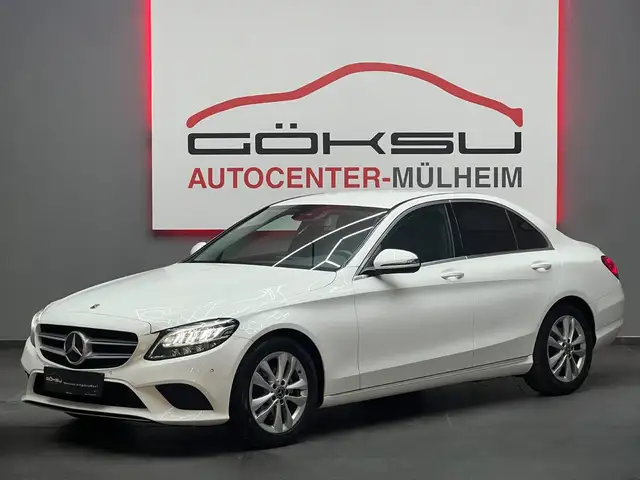 Mercedes-Benz C 180 Limo. Avantgarde *T.Leder*Navi*LED*Kamera*