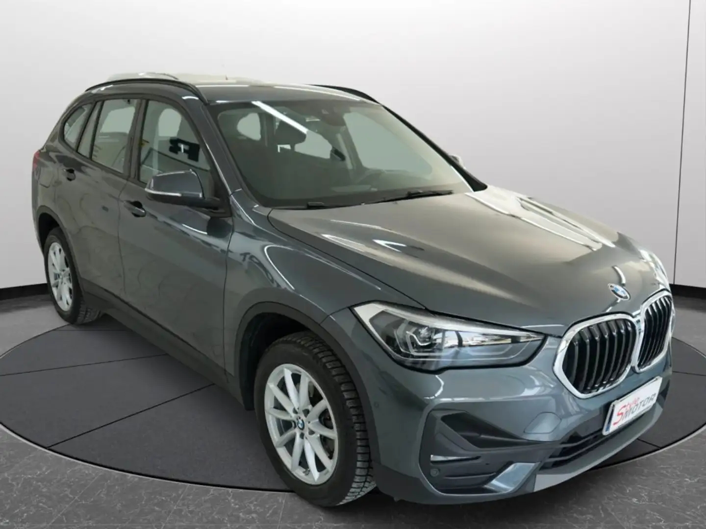 BMW X1 sDrive18d Business Advantage Italiana Tagliandata Grigio - 2